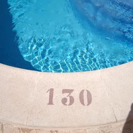 Pmt14 - By The With Pool * Torrevieja